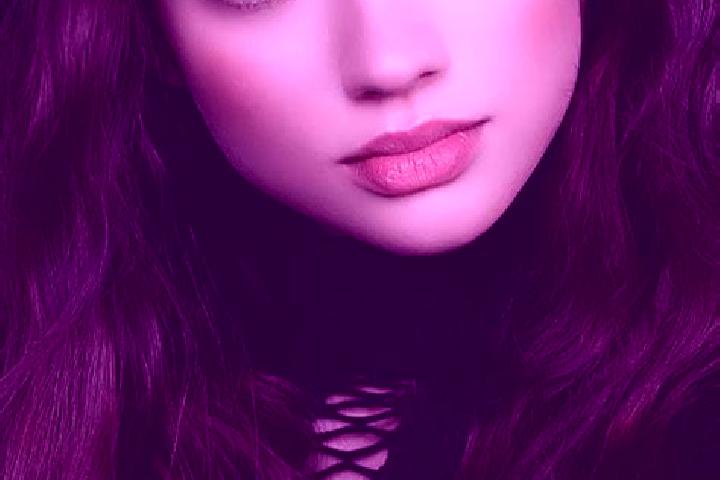 Alice, 22, a brunette dark-eyed slavic companion based in Karabucak. Offering BDSM, OWO, Fetish. Available for incall and outcall, overnight bookings available.