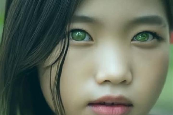 Alice, 22, a brunette green-eyed asian companion based in Porum. Offering Tantra, Duos, Travel Companion. Available for incall and outcall, overnight booking...