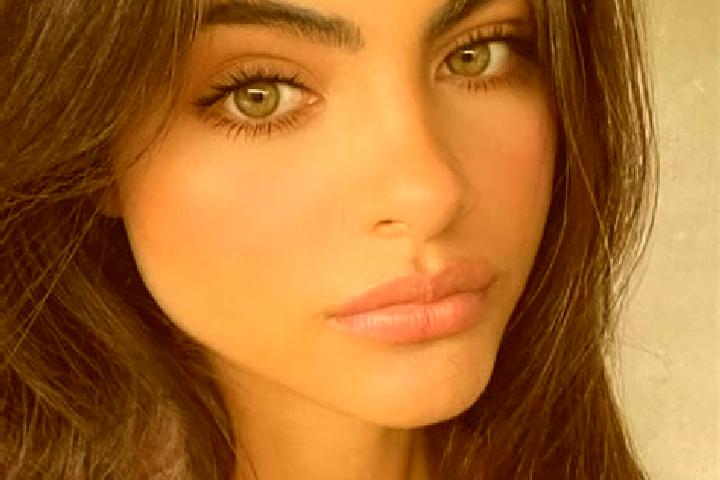 Alice, 22, a brunette grey-eyed indian companion based in Fillyra. Offering Fetish, Girlfriend Experience, Party Girl, Travel Companion. Available for incall...