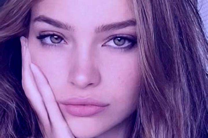 Alice, 22, a dark blonde dark-eyed asian companion based in Saint-Sauveur-Marville. Offering Tantra, 69, CIM, Party Girl. Available for incall and outcall, o...