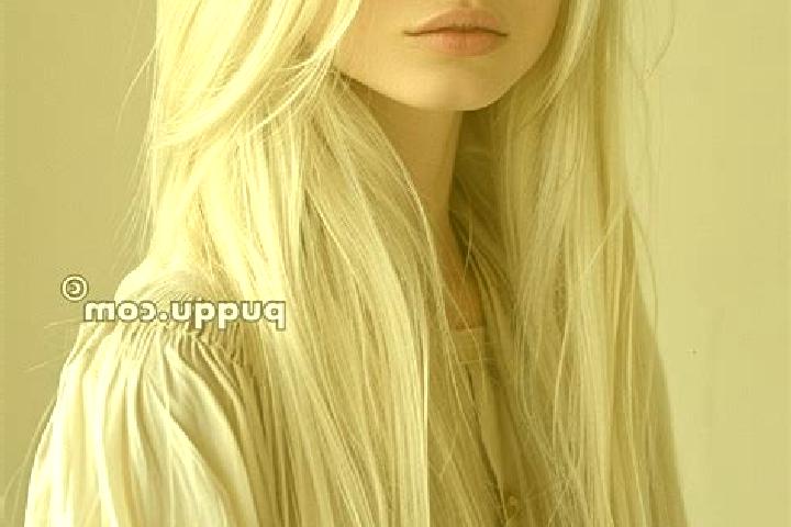 Alice, 22, a platinum blonde blue-eyed slavic companion based in Kolyshley. Offering Massage, Tantra, Erotic Massage. Available for incall and outcall, day a...