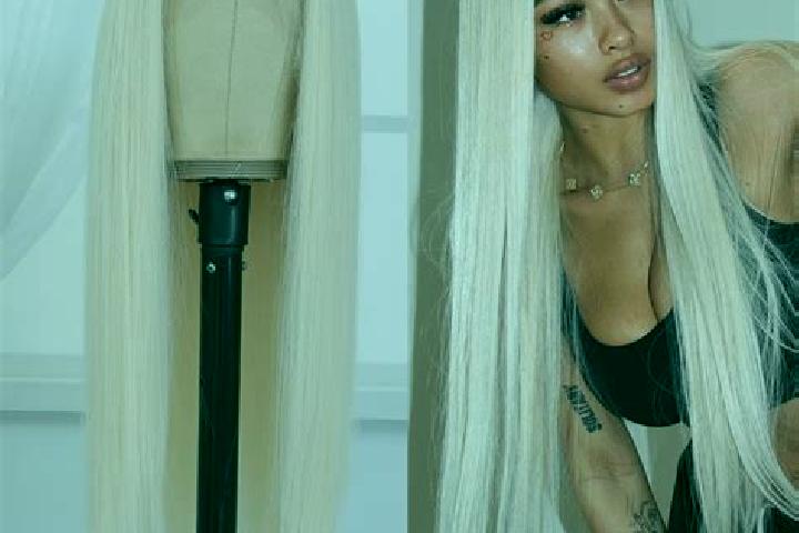 Alice, 22, a platinum blonde dark-eyed mediterranean companion based in Waringstown. Offering OWO, Fetish, GFE. Available for incall and outcall, overnight b...