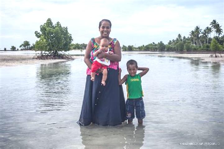 Alice, 22 — Escort in Abarao Village, Kiribati