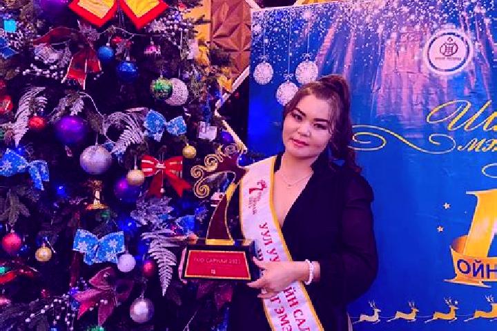 Alice, 22 — Escort in Bayanbulag, Mongolia