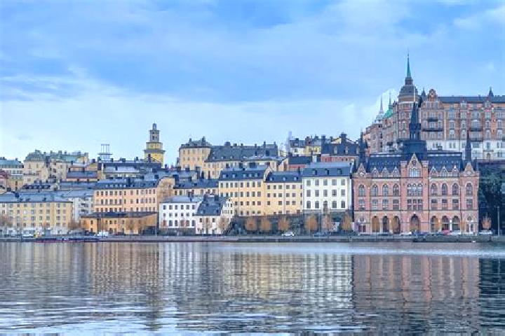 Alice, 22 — Escort in Djurmo, Sweden