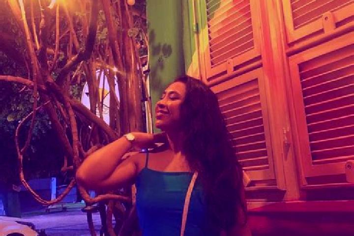 Alice, 22 — Escort in Flexeiras, Brazil