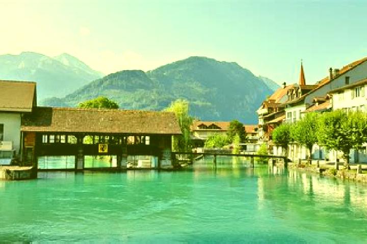 Alice, 22 — Escort in Unterseen, Switzerland