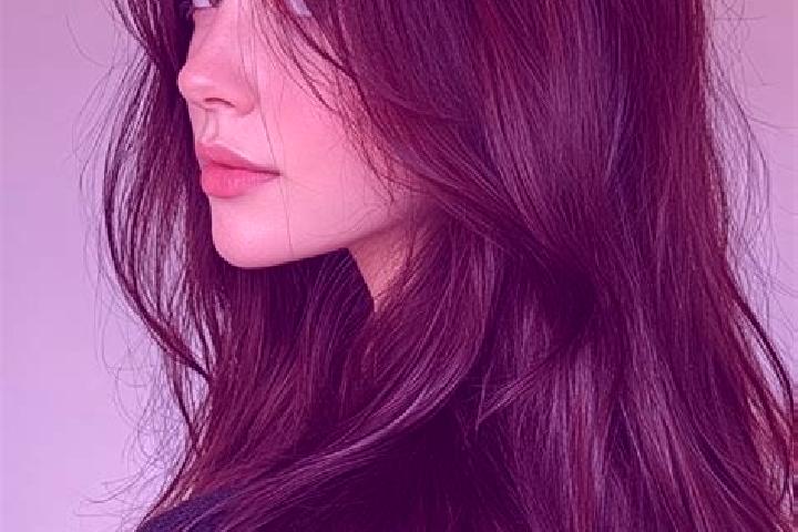 Alice, 23, a auburn brown-eyed mediterranean companion based in Assouba. Offering BDSM, Tantra, Couples, GFE, Domination. Available for incall and outcall, d...