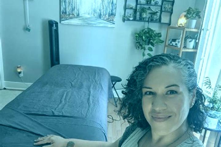 Alice, 23, a black brown-eyed latina companion based in Nuevo Milenio Valdivia. Offering A-Level, Erotic Massage. Available for incall and outcall, day and e...