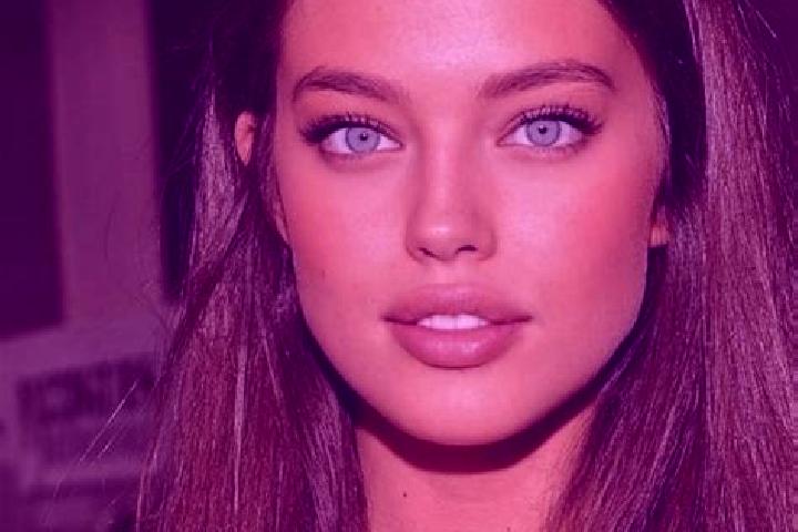 Alice, 23, a chestnut green-eyed caucasian companion based in Montevago. Offering Party Girl, Couples, Striptease. Available for incall and outcall, day and ...