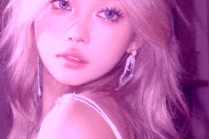 Alice, 23, a dark blonde blue-eyed asian companion based in Zhagang. Offering A-Level, Party Girl, Roleplay, Couples, BDSM. Available for incall and outcall,...