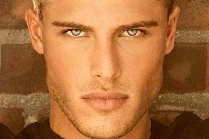 Alice, 23, a dark blonde grey-eyed caucasian companion based in Gavrio. Offering Tantra, Couples, Duos, Fetish, Girlfriend Experience. Available for incall a...