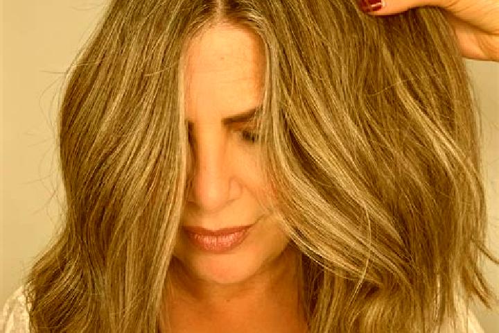 Alice, 23, a dark blonde grey-eyed latina companion based in Gavato. Offering Striptease, Travel Companion, Deep French Kissing, Party Girl, Massage. Availab...