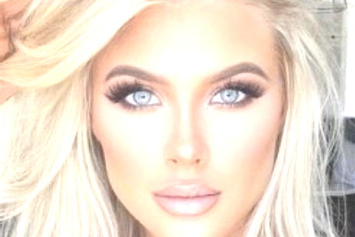 Alice, 23, a platinum blonde brown-eyed ebony companion based in Zivanice. Offering Deep French Kissing, Massage, Fetish, Overnight, OWO. Available for incal...