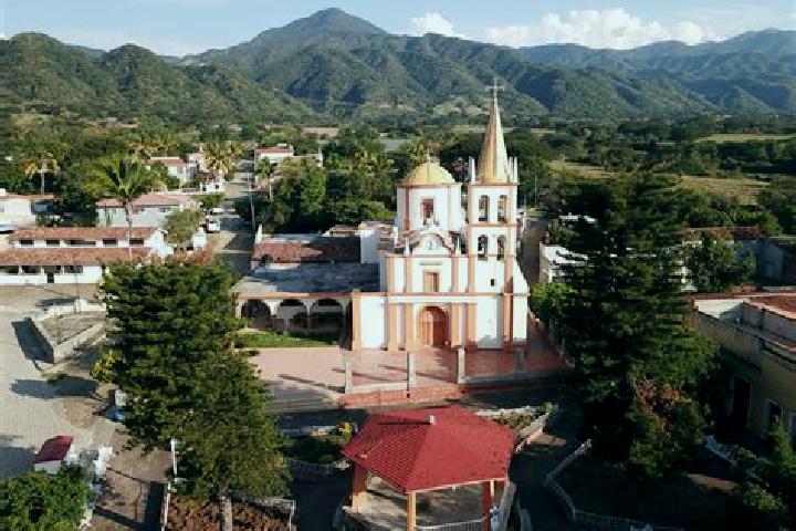 Alice, 23 — Escort in Amatlan de los Reyes, Mexico