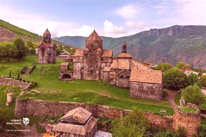 Alice, 23 — Escort in Aragats, Armenia