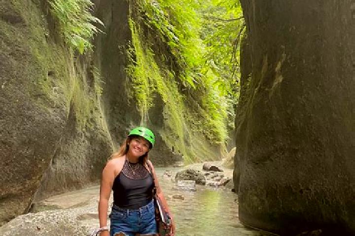 Alice, 23 — Escort in Asturias, Philippines
