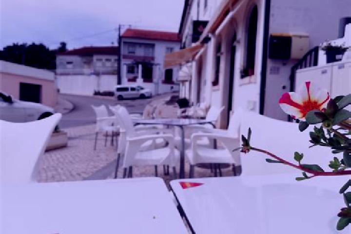 Alice, 23 — Escort in Benedita, Portugal