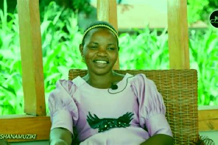 Alice, 23 — Escort in Mgandu, Tanzania