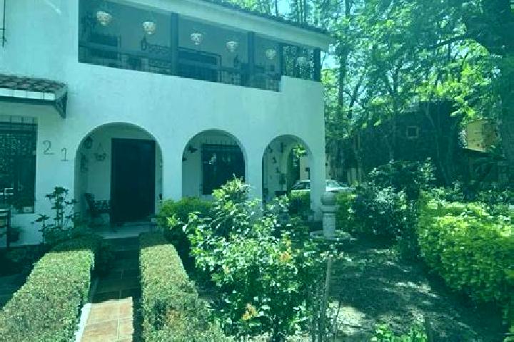 Alice, 23 — Escort in Santa Cruz Amilpas, Mexico