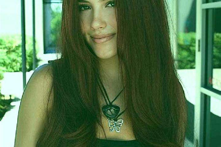 Alice, 24, a auburn dark-eyed indian companion based in Ezequiel Montes. Offering Erotic Massage, GFE, Overnight. Available for incall and outcall, overnight...