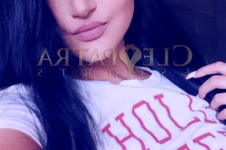 Alice, 24, a black grey-eyed mediterranean companion based in Jupi. Offering Overnight, Tantra, OWO, Fetish, Duos. Available for incall and outcall, overnigh...