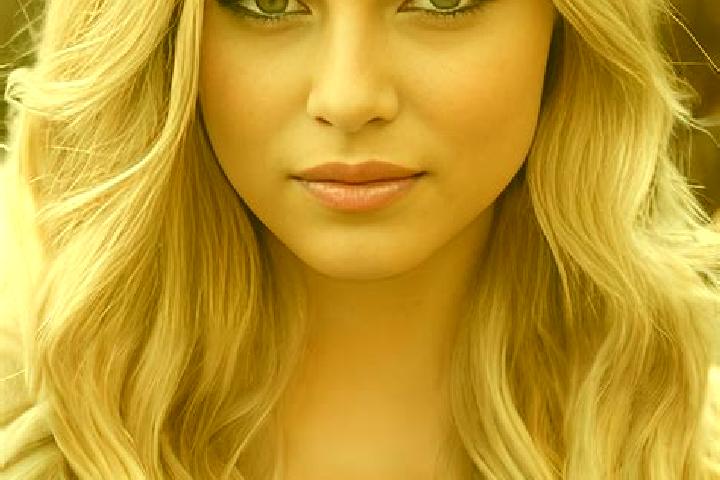 Alice, 24, a blonde green-eyed mediterranean companion based in Tuin. Offering Deep French Kissing, A-Level, Erotic Massage, Overnight. Available for incall ...