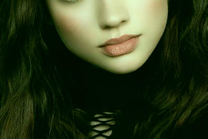 Alice, 24, a brunette dark-eyed ebony companion based in Mar Vermelho. Offering Tantra, Dinner Date, Striptease, Duos. Available for incall and outcall, over...
