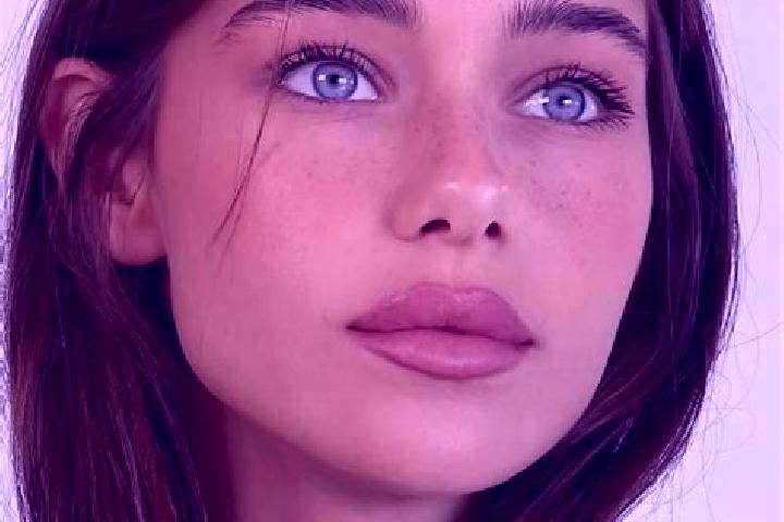 Alice, 24, a brunette grey-eyed caucasian companion based in Cavdar. Offering Travel Companion, GFE, Tantra. Available for incall and outcall, day and evenin...