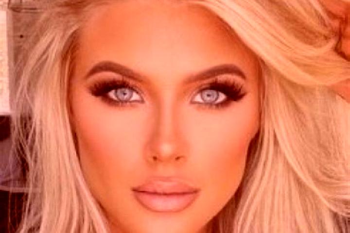 Alice, 24, a platinum blonde brown-eyed indian companion based in Gadhinglaj. Offering Deep French Kissing, Duos, Dinner Date, Party Girl. Available for inca...