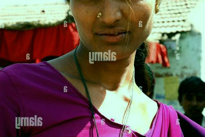 Alice, 24, a red blue-eyed indian companion based in Dhamda. Offering OWO, Travel Companion, Tantra, 69. Available for incall and outcall, overnight bookings...