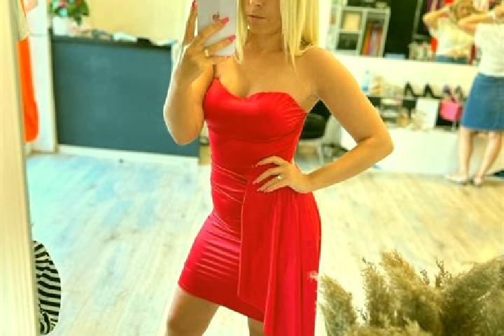 Alice, 24 — Escort in Botos, Serbia