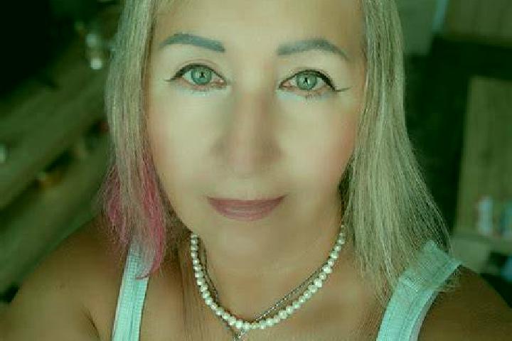 Alice, 24 — Escort in Frystak, Czech Republic