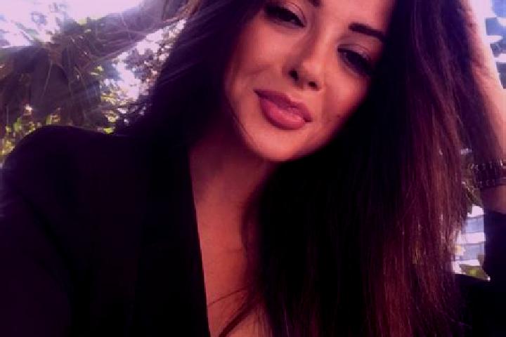 Alice, 24 — Escort in Mavrommati, Greece