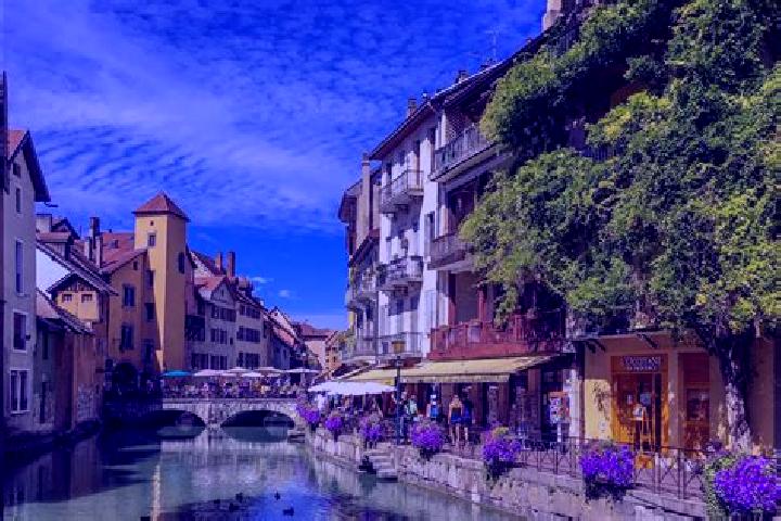Alice, 24 — Escort in Oermingen, France