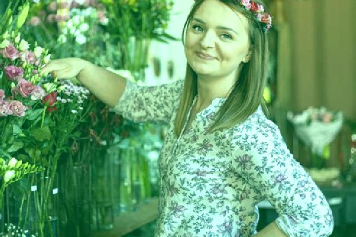 Alice, 24 — Escort in Ostrowy Tuszowskie, Poland