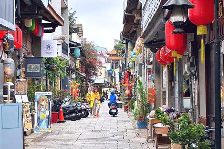 Alice, 24 — Escort in Shennong, China