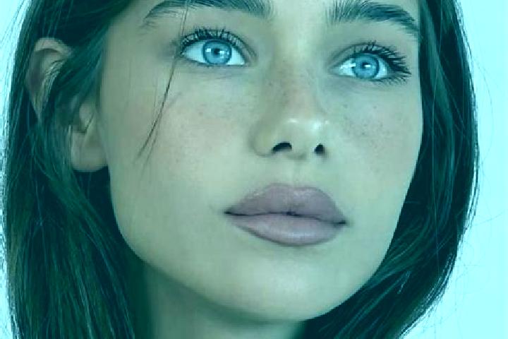 Alice, 25, a brunette brown-eyed caribbean companion based in Titahi Bay. Offering Dinner Date, Overnight, Domination, A-Level. Available for incall and outc...