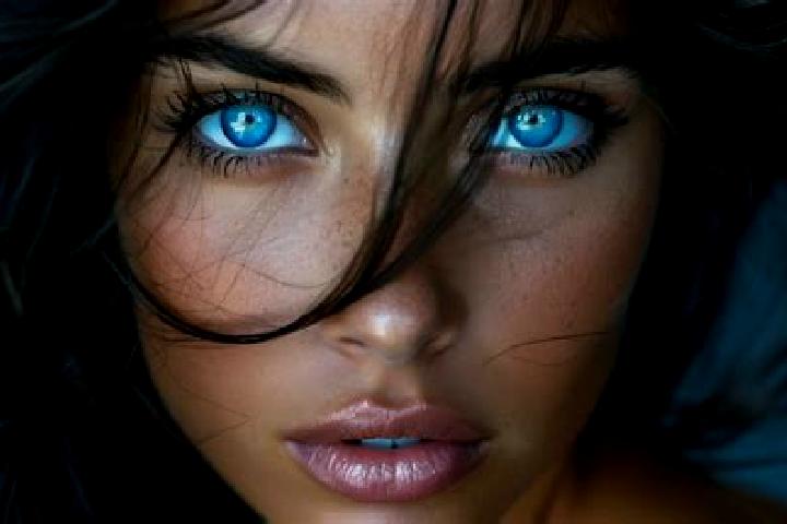 Alice, 25, a red blue-eyed middle eastern companion based in Villmar. Offering Striptease, Party Girl, 69. Available for incall and outcall, overnight bookin...