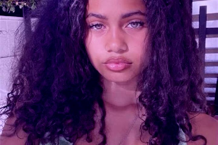 Alice, 25, a red green-eyed mixed companion based in Aktanysh. Offering Deep French Kissing, Couples, OWO. Available for incall and outcall, day and evening ...