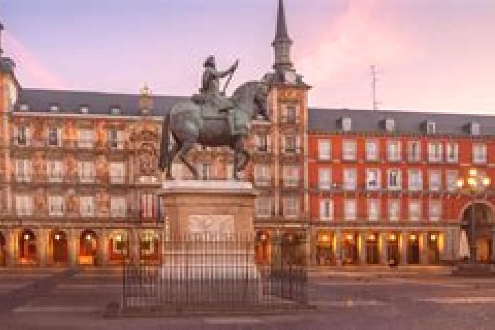 Alice, 25 — Escort in Argelaguer, Spain