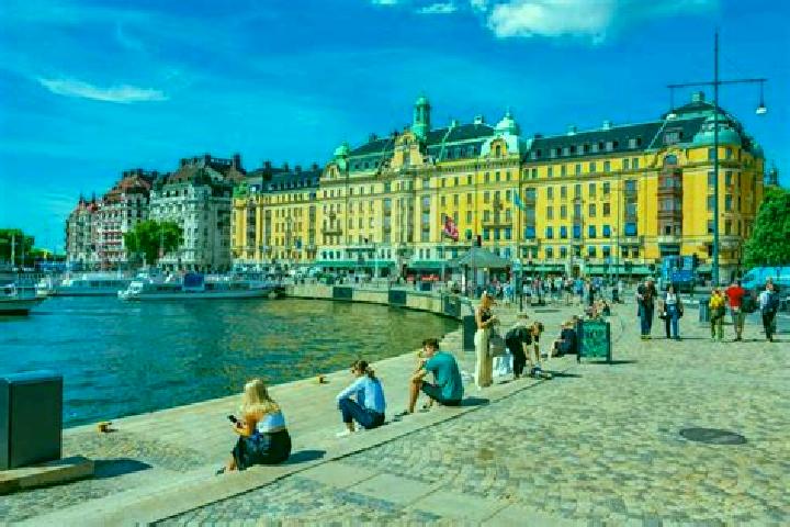 Alice, 25 — Escort in Askersund, Sweden