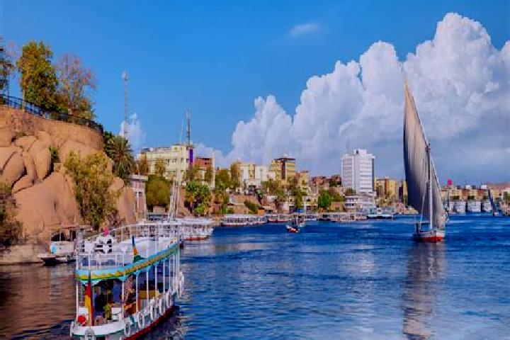Alice, 25 — Escort in Atfih, Egypt