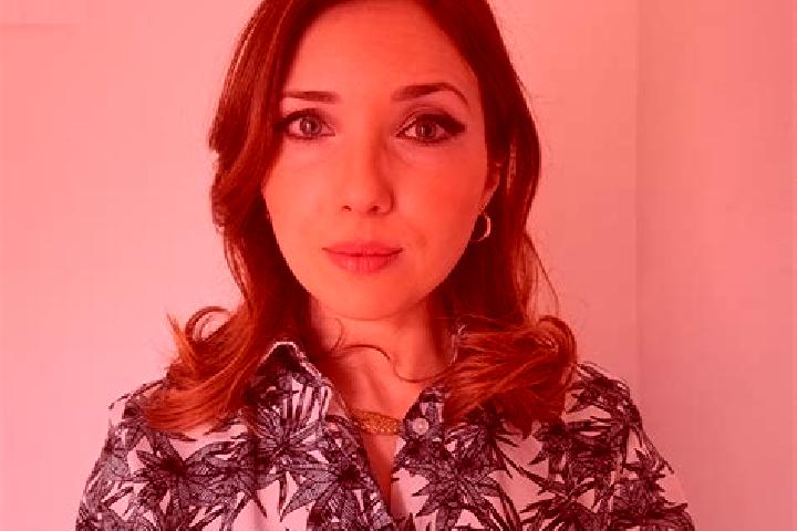 Alice, 25 — Escort in Sarisoru Mare, Romania