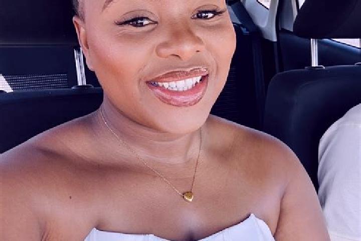 Alice, 25 — Escort in Tsolo, South Africa