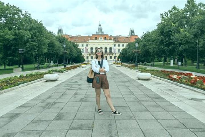 Alice, 25 — Escort in Uljma, Serbia