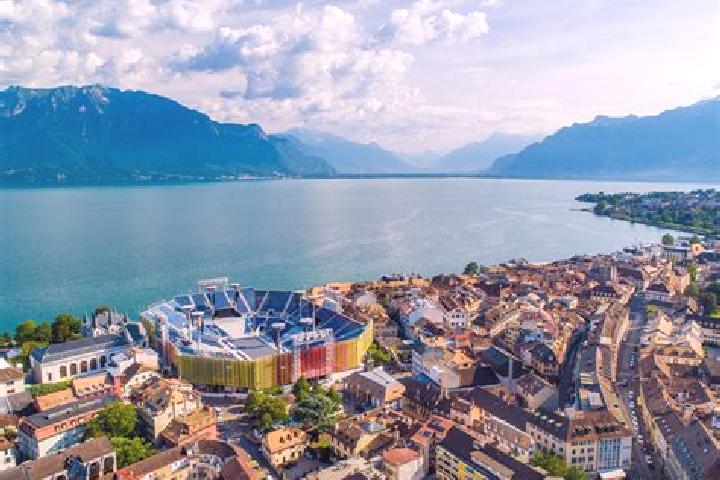 Alice, 25 — Escort in Vevey, Switzerland