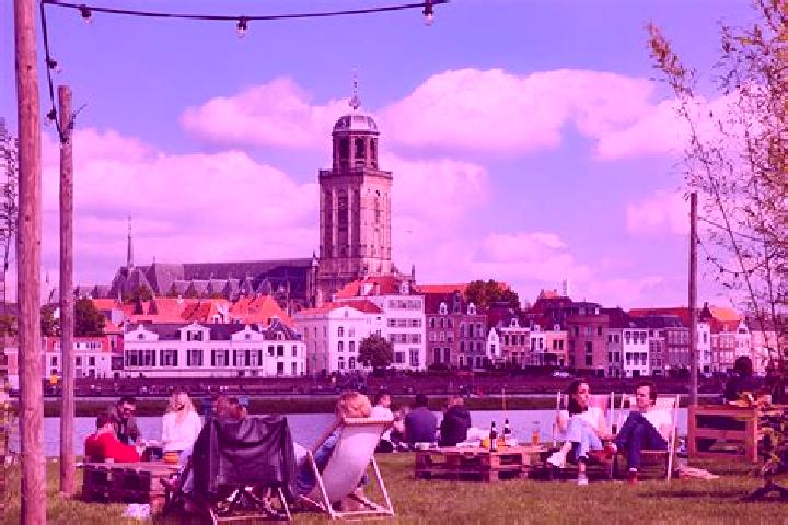 Alice, 25 — Escort in Wilp, Netherlands