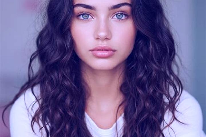 Alice, 26, a auburn amber-eyed mediterranean companion based in Brouta. Offering Travel Companion, Couples, Party Girl, Striptease, Prostate Massage. Availab...
