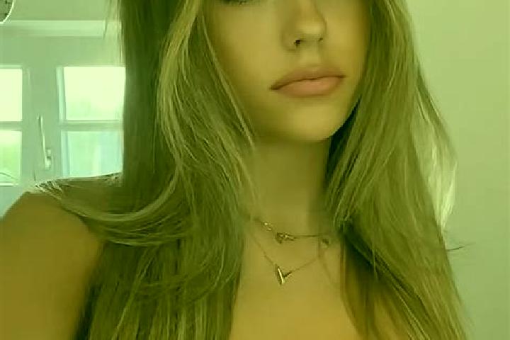 Alice, 26, a dark blonde brown-eyed caucasian companion based in Chatipan. Offering Party Girl, Dinner Date, CIM, A-Level. Available for incall and outcall, ...